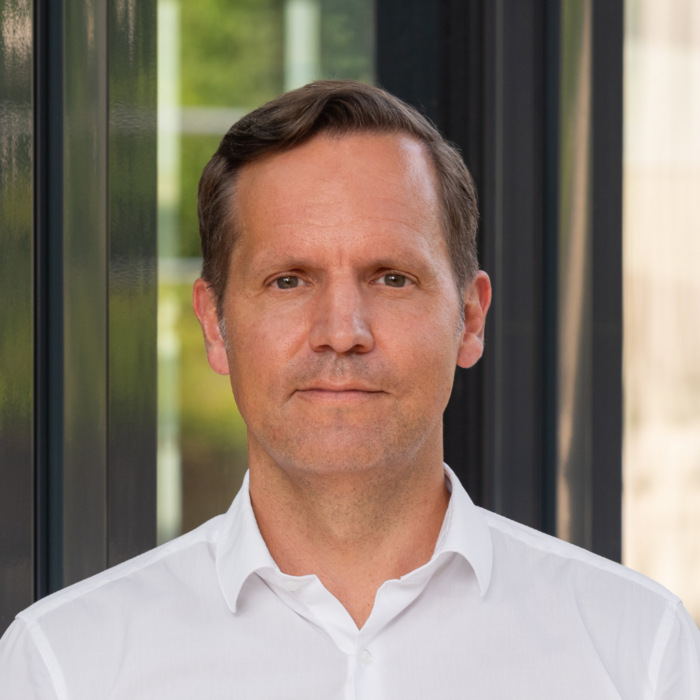 Dr. Frederic Ufer