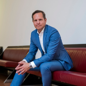 Dr. Frederic Ufer